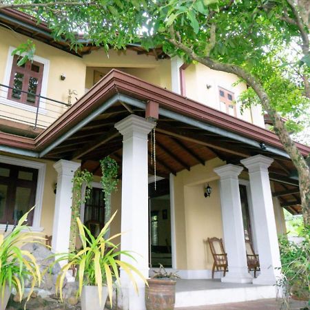 Airport Villa D 87 Katunayaka Dış mekan fotoğraf
