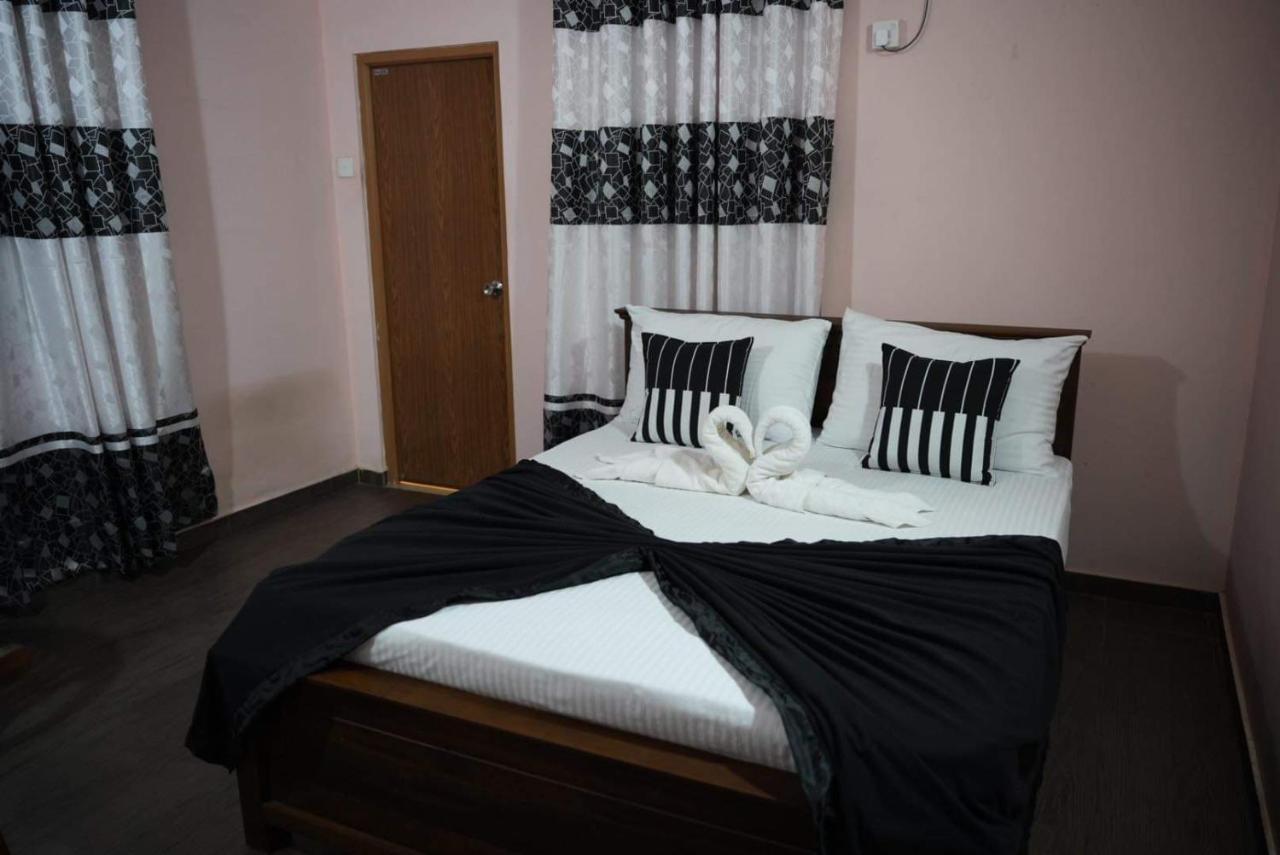 Airport Villa D 87 Katunayaka Dış mekan fotoğraf