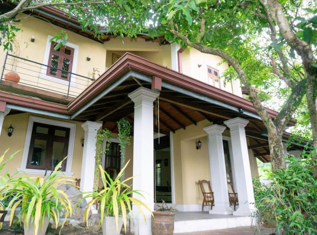Airport Villa D 87 Katunayaka Dış mekan fotoğraf